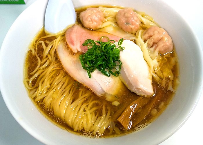 煮干しらぁ麺とワンタン らぁ麺紫陽花 京阪百貨店守口店 B級的 大阪グルメ生活